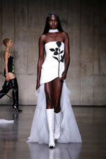 Charger l&#39;image dans la galerie, Giaana White Strapless Bandage Dress
