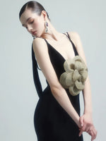 Cargar imagen en el visor de la galería, KAREN BLACK VELVET V NECK DRESS
