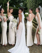 Charger l&#39;image dans la galerie, SHANTA WHITE LACE HALTER DRESS
