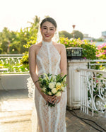 Charger l&#39;image dans la galerie, SHANTA WHITE LACE HALTER DRESS

