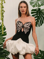 Carregar imagem no visualizador da galeria, SIMONA BLACK BUTTERFLY SEQUIN STRAPLESS MINI DRESS
