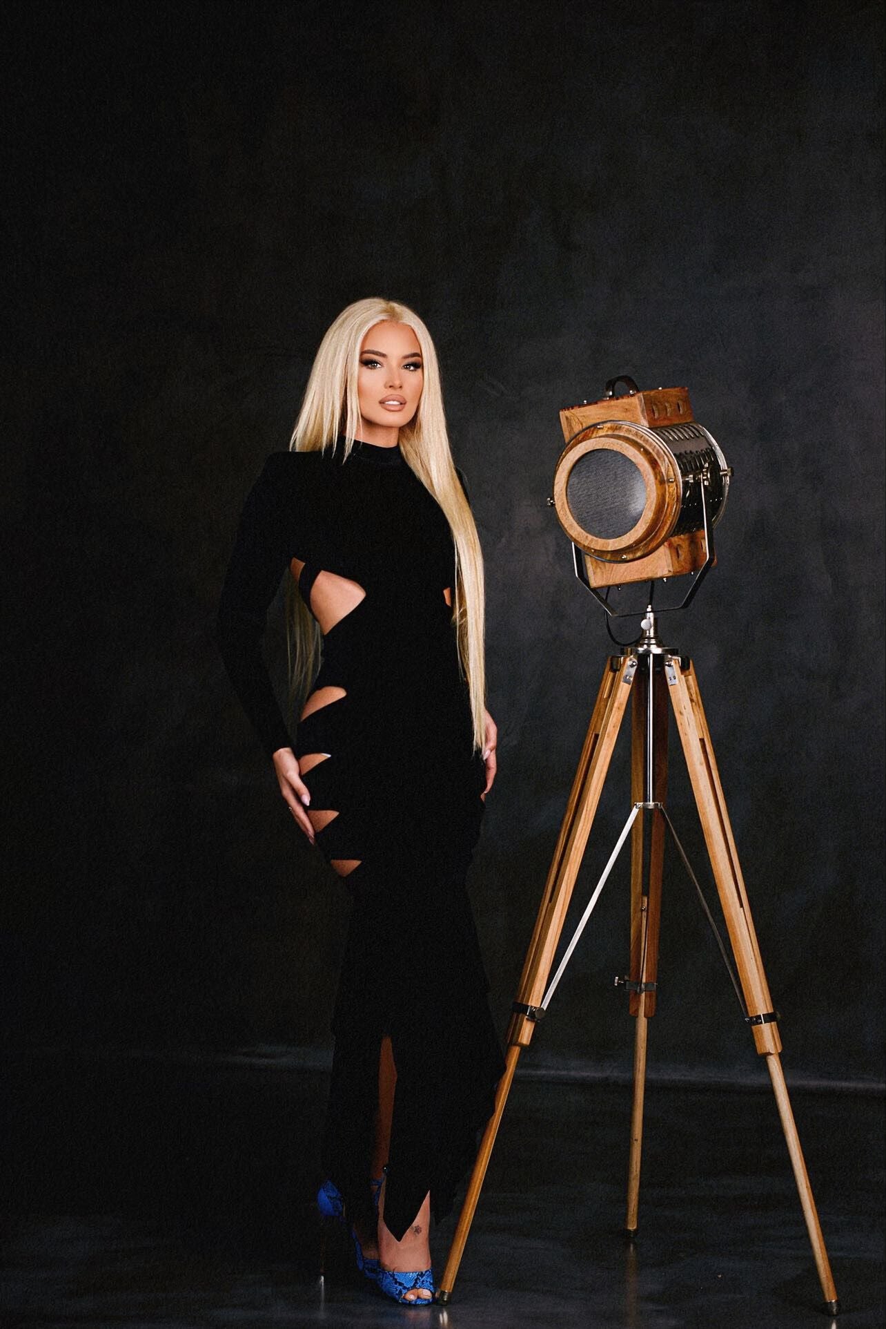 RONIA BLACK LONG DRESS